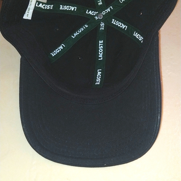 Lacoste Limited Big Blackout Croc Hat - Picture 9 of 11